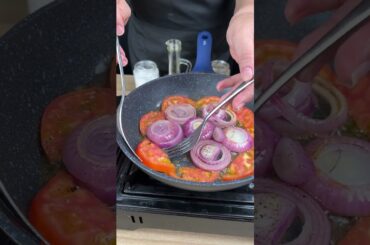 If you have tomatoes and onions at home, make this recipe that everyone will love.