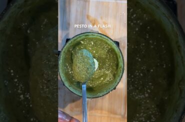 Homemade Pesto in a Flash #shorts