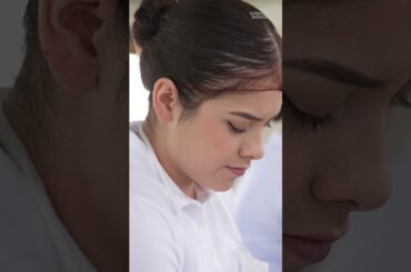 The head chef bought 300 pounds of #garlic for the event. #california