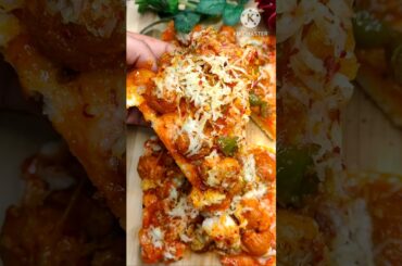Chicken cheese bread pizza| chicken cheese pizza| pizza recipe| cheese pizza recipe #viralvideo