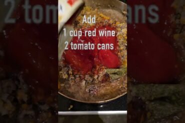 Bolognese Meat Sauce Recipe #bolognese #meatsauce #pastarecipe #italianfood #italiancuisine #pasta