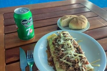 Meat or vegetable cannelloni, which is your favorite?