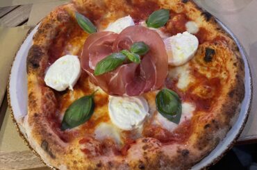 Neapolitan pizza from Mannheim/Germany