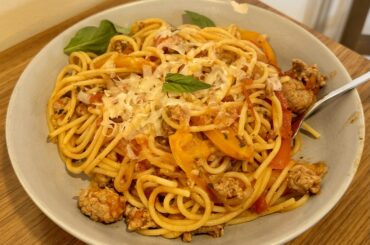 Spaghetti with sausage and peppers