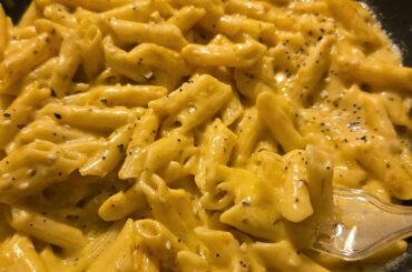 Leftover pasta with cheese sauce i made :)