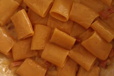 Paccheri alla carbonara