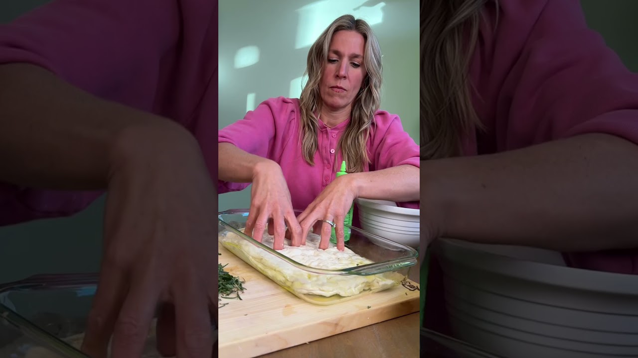 Trust me – you NEED to try this garden focaccia recipe that’ll have everyone jealous #garden #food Trust me - you NEED to try this garden focaccia recipe that’ll have everyone jealous #garden #food