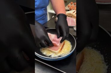 Gratinated ham and cheese sandwich #Shorts