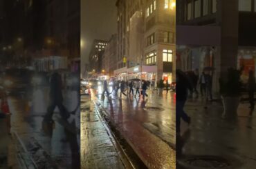 New York City Manhattan 4K Nightlife in the Rain #newyorkcity #usa #manhattan #shorts #travel