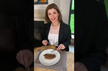 How to eat Steak with Formal British Dining Etiquette