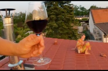 A romantic tale on roof with German wine
