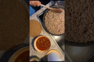 cooking Italian cuisine - cannelloni