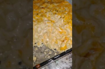 BEST MAC AND CHEESE EVER!!!!  #delicious #creamy  #foryou Vlogmas day 11
