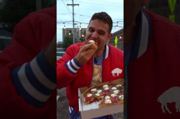 Buffalo Deep Dish #chicago #style #specialty #pizza #review