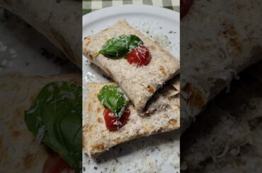 Egg tortilla recipe - seasoned with Italian spices #wrap #tortilla #easyrecipe