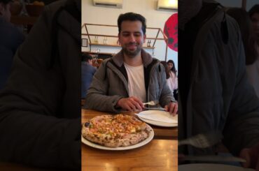 Trying Out Delhi's Best Pizza Place As Per Google! | @cravingsandcaloriesvlogs #shorts