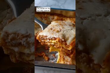 Italian Bolognese Lasagna Shorts #shorts #lasagna #italianfood #freshpasta #italiancooking #bechamel