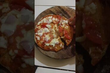Pizza#shortsfeed#ytshorts#shortvideo#pizza#food#streetfood#foodie #shortsfeedcloudkitchenjourney