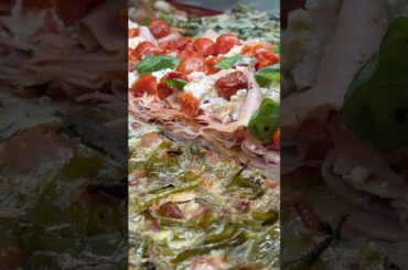 Foods to try - Italian Pizza. #food #viral #trending #pizza #italy