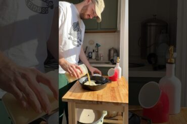 Savory pancakes made out of CHICKPEAS?! #glutenfree #vegetarian #italianrecipes