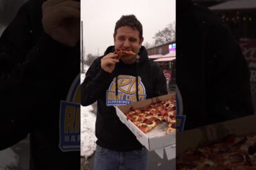 Legacy Sports Bar & Papa’s Pizza Oven #review #pizza #food #foodie