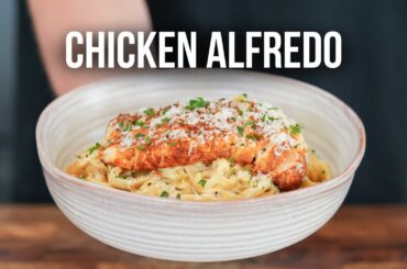 QUICK Chicken Alfredo Pasta | Less Than 25 Minutes
