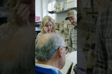 A Homemade Authentic Italian Kitchen Tile #FixertoFabulousItaliano #HGTV #FixertoFabulous