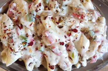 White Sauce Pasta Recipe | Easy & Creamy Pasta | Vegetarian Pasta Recipe | Kashmiri Eats and Treats