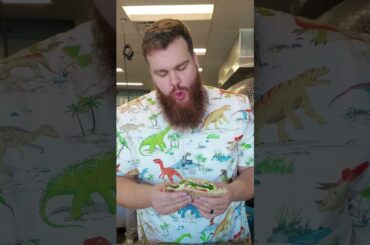 The Best Italian Restaurant in THE WORLD! #italianfood #foodreview #youtubeshorts