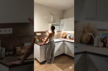 Traditional spaghetti carbonara       #cooking #italianrecipes #recipe #trending #viralshort