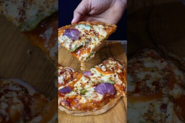 Viral Roti pizza Recipe || Viral Paratha Pizza Recipe|| ASMR #shorts #pizza