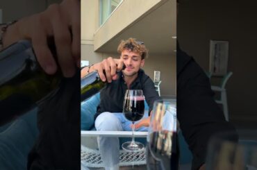 Do your Italian friends do the same? #fabioandben #roommates #italian