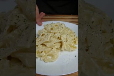 Homemade Fettuccine Alfredo! #shorts #cooking #freshpasta #italy