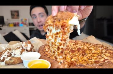Domino's Stuffed Crust Pizza | Mukbang Thursday