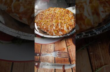 spicy sweet corn pizza #food #trending #foodie #ytshorts #shorts #viralshort #viralvideo #pizza