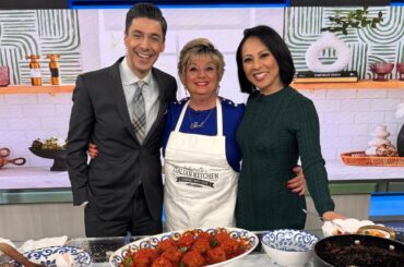 Antoinette's Italian Kitchen on PIX11 New York News | Sunday Sauce & Meatballs | March 5, 2025