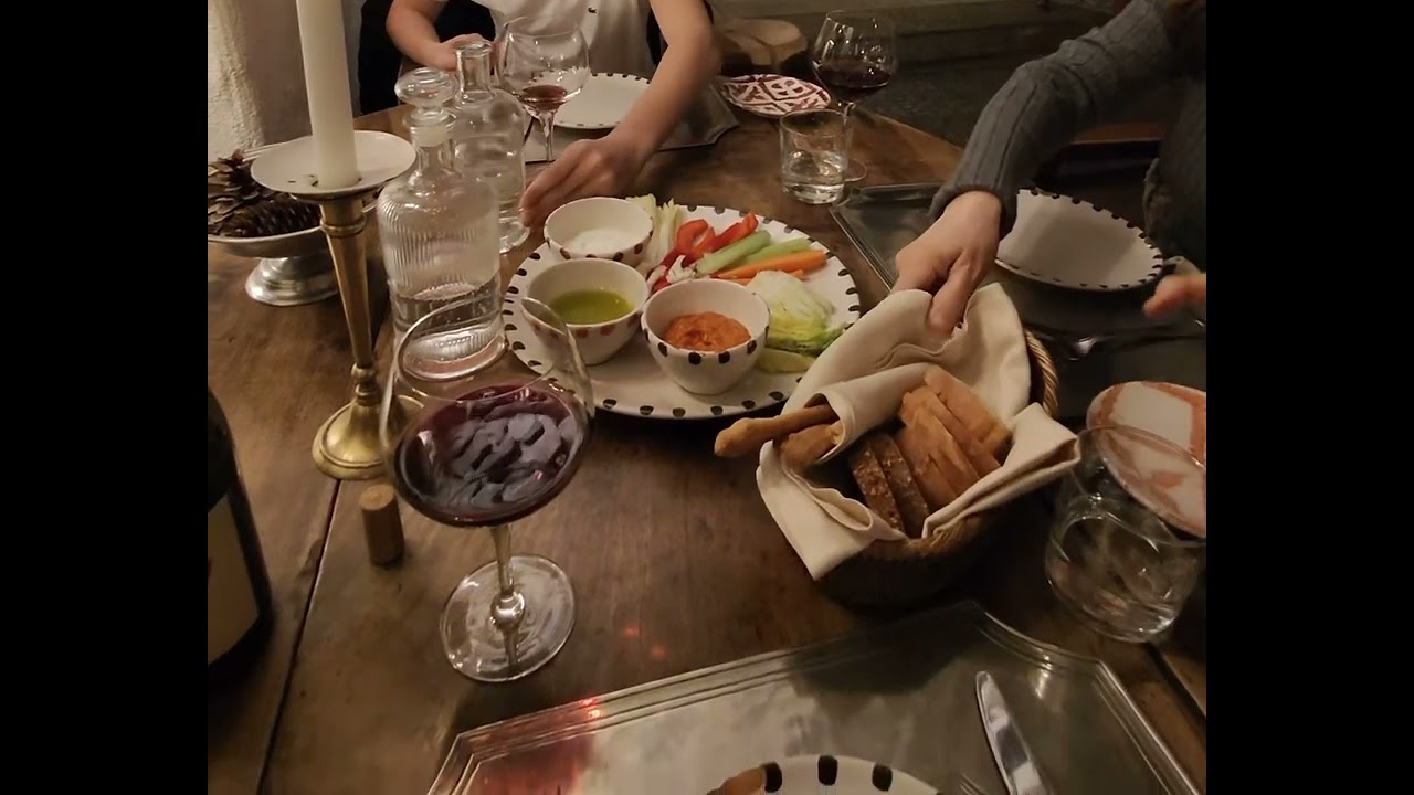 PART 1 – Dining at a restaurant in the mountains #lifeat54 #food #foodchallenge PART 1 - Dining at a restaurant in the mountains #lifeat54 #food #foodchallenge