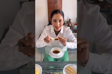 How to *EAT* Soup ? | DINING ETIQUETTE | Soup pine ka sahi tareeka kya hai? #ashortaday #shorts