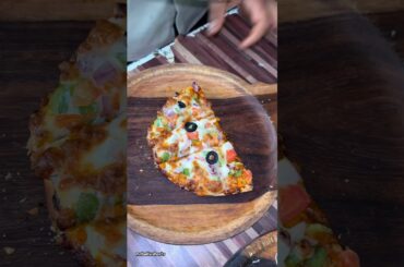 pizza recipe half pizza #shorts #food #pizza