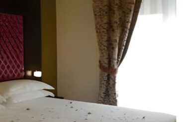#ReviewHotel #Review Merulana Inn Guest House