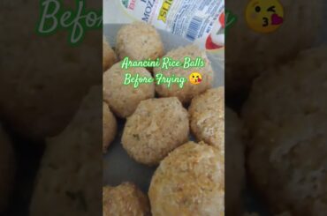#arancini #riceballs #sicilianfood #sicilia #italianfood#italian#food#foodie#foodshorts