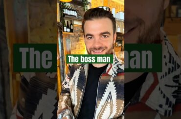 The boss man! #bestpizzacopenhagen #pizzaogvin #italienskrestaurant #staffhighlight