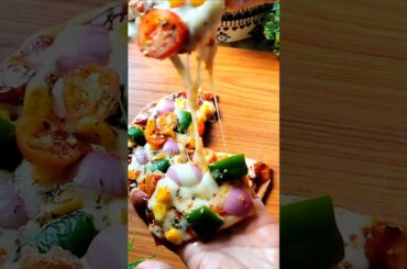Viral Paratha Pizza Recipe #shorts #trending #pizza