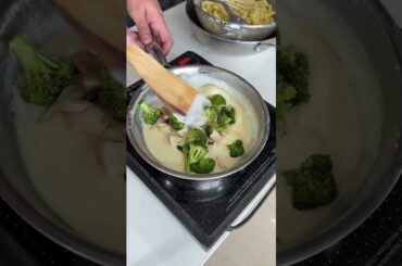 White Sauce Pasta That Almost Made Me Feel Rich | Wast White Sauce Pasta Making At Home