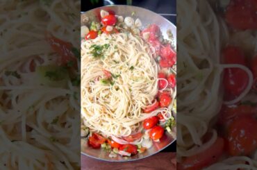Tomato Pasta Recipe! Easy, quick and very delicious!