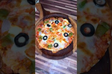 pizza shorts | pizza recipe #shorts #food #pizza #minivlog