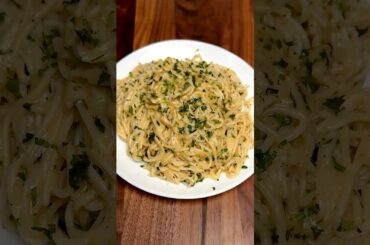 Quick & Delicious! Garlic Spaghetti Recipe #shorts #asmr