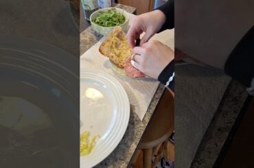 DELICIOUS ITALIAN SALAMI PEPPERONI SANDWICH #food #cooking #italianfood #sandwich