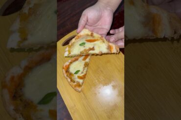 Shami Bread Pizza #tfskitchen #shortsfeed #shami #bread #pizza #breakfast #viral
