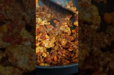 Quick 30 Minute Bolognese #pasta #bolognese #pastarecipe #italianfood #cooking #shorts #food #foryou